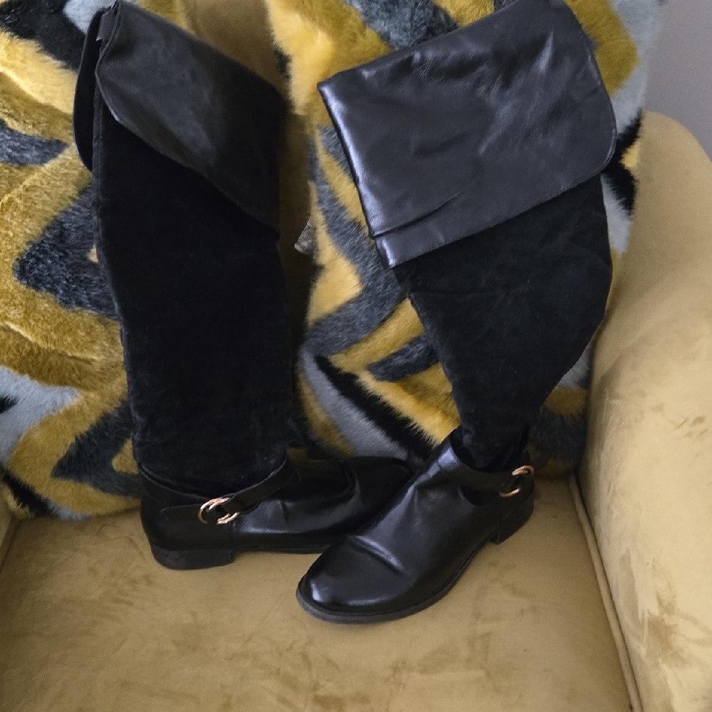 Shoe Dazzle Black Over the Knee Boots